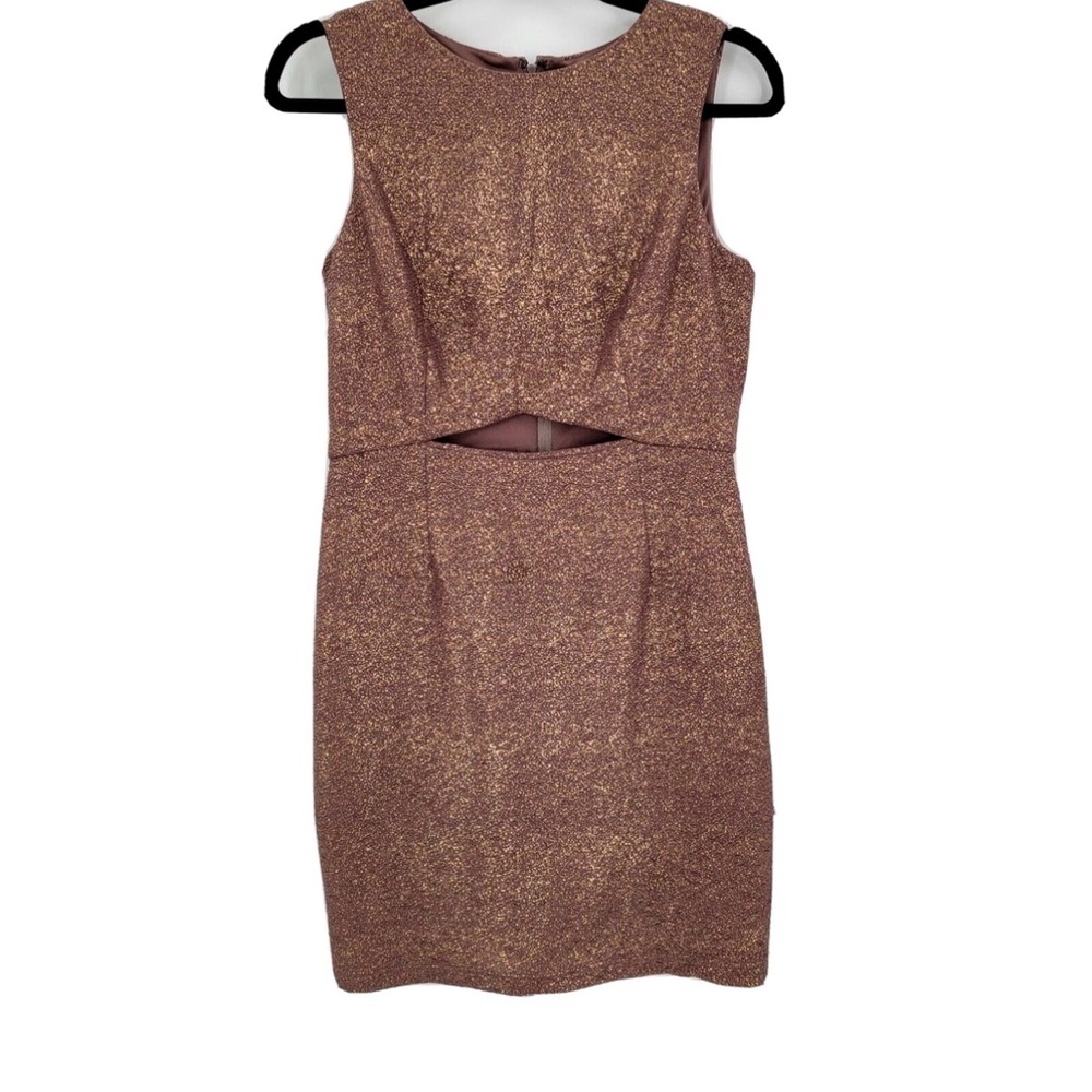 ADRIANNA PAPELL Elegant Gold Sleeveless Dress